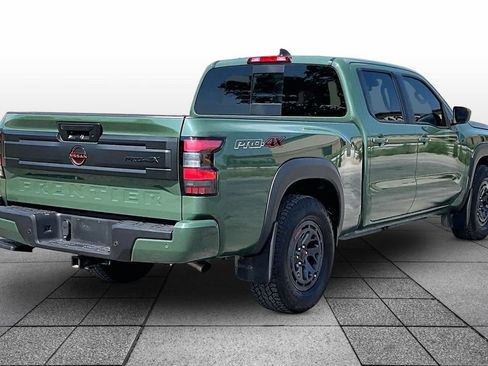 Used 2025 Nissan Frontier PRO-4X AWD/4WD image 12
