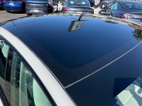 Used 2023 Tesla Model 3 Standard Range image 75