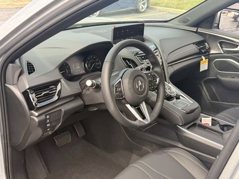 New 2025 Acura RDX SH-AWD image 13