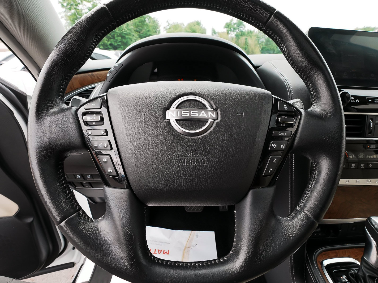 Used 2023 Nissan Armada SL w/ Captain's Chairs Package AWD/4WD image 17