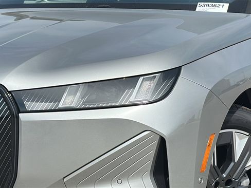 New 2026 BMW iX xDrive45 image 4