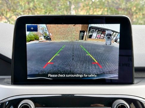 Used 2022 Ford Escape SEL w/ Technology Package image 13