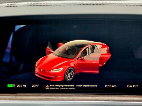 Used 2021 Tesla Model S Plaid image 32