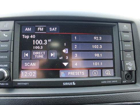 Used 2017 Dodge Grand Caravan SE FWD image 13