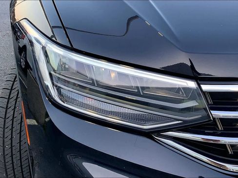 Used 2023 Volkswagen Tiguan S image 25