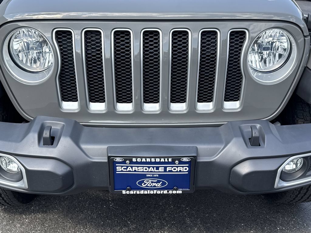 Used 2021 Jeep Wrangler Unlimited Sahara AWD/4WD image 33
