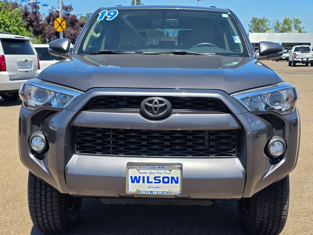 Used 2019 Toyota 4Runner SR5 Premium AWD/4WD image 5
