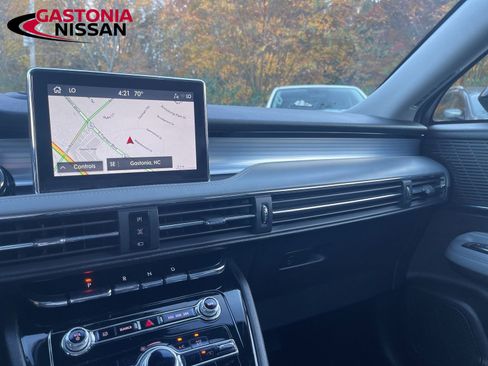 Used 2022 Lincoln Corsair AWD w/ Premium Package image 35