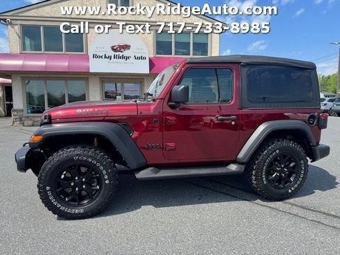 Used 2022 Jeep Wrangler Sport AWD/4WD image 4