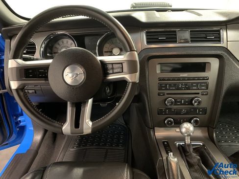 Used 2010 Ford Mustang GT image 37