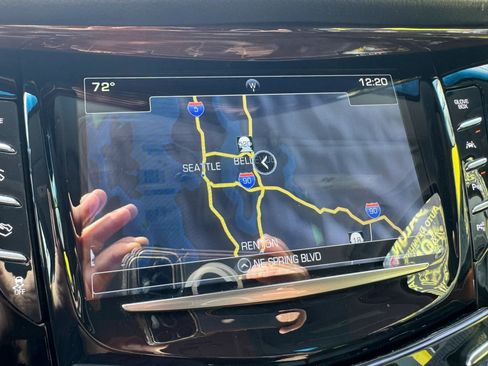 Used 2018 Cadillac Escalade ESV Premium Luxury image 34