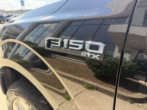 Used 2018 Ford F150 XL w/ Equipment Group 101A Mid AWD/4WD image 14