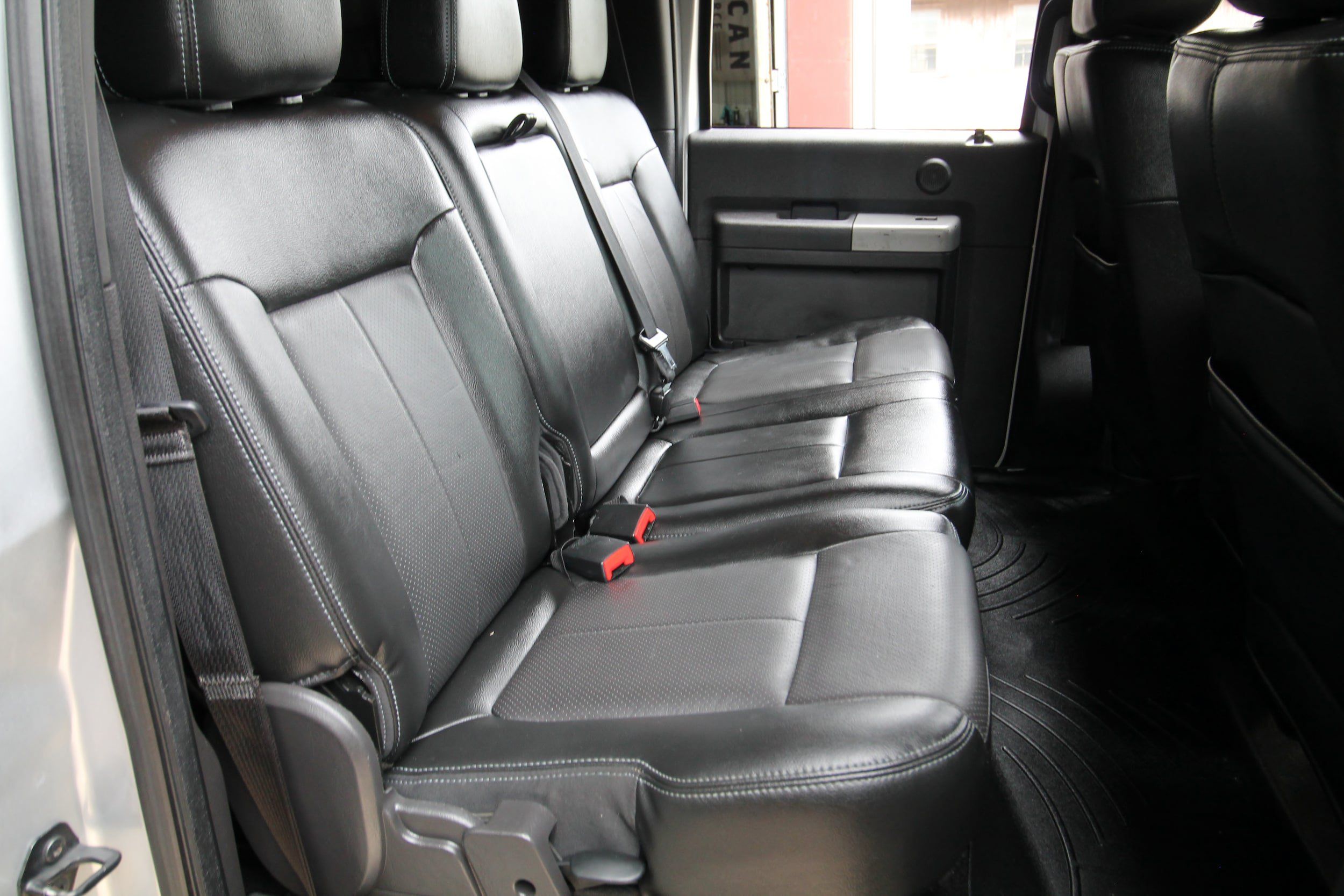Used 2015 Ford F350 Lariat AWD/4WD image 43