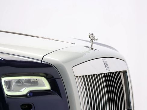 Used 2016 Rolls-Royce Ghost image 86