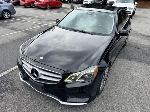 Used 2014 Mercedes-Benz E 350 Sedan image 33