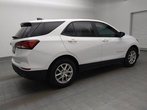 Used 2022 Chevrolet Equinox LS w/ LS Convenience Package FWD image 10