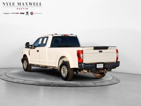 Used 2022 Ford F250 XL w/ Power Equipment Group RWD image 14
