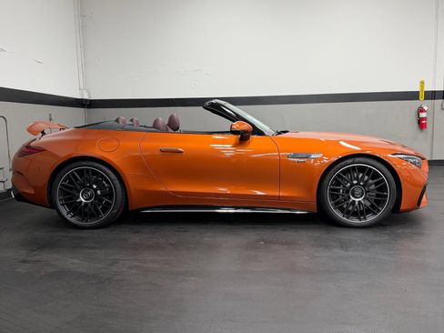 Used 2024 Mercedes-Benz SL 63 AMG 4MATIC image 5