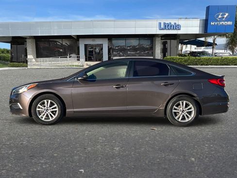 Used 2017 Hyundai Sonata SE image 5