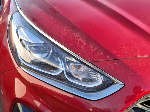 Used 2019 Hyundai Sonata Limited w/ Ultimate Package 04 image 9