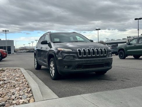 Used 2014 Jeep Cherokee Latitude w/ Trailer Tow Group image 3