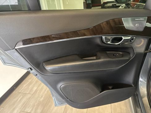 Used 2018 Volvo XC90 T6 Momentum w/ Convenience Package image 26