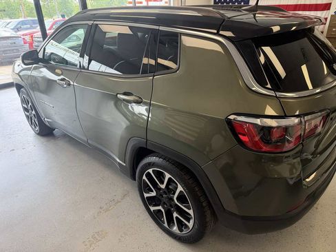 Used 2018 Jeep Compass Limited w/ Navigation Group image 3