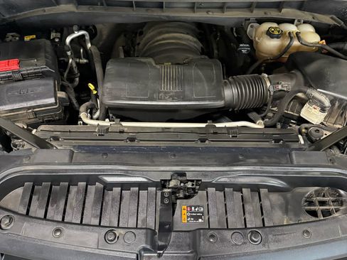 Used 2022 Chevrolet Silverado 1500 LT image 12