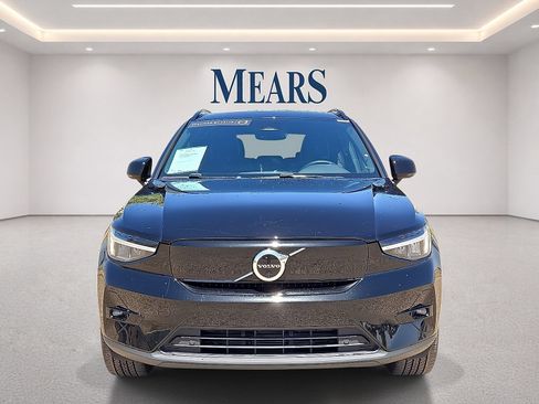 Certified 2023 Volvo XC40 Recharge Plus AWD/4WD image 9