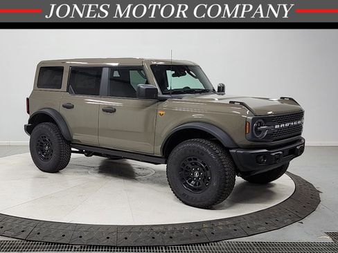 New 2026 Ford Bronco Badlands AWD/4WD image 1
