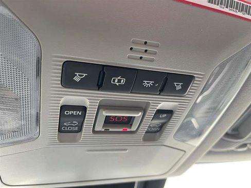 Used 2019 Toyota RAV4 XLE w/ Convenience Package image 27