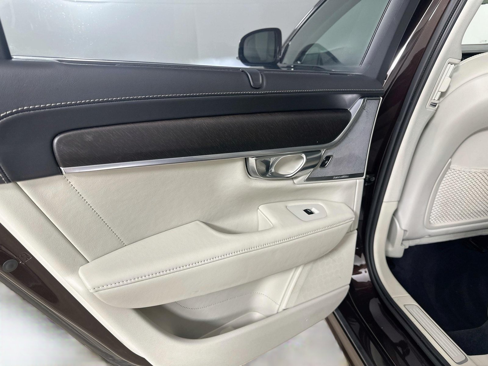 Used 2017 Volvo V90 T6 Cross Country AWD/4WD image 36