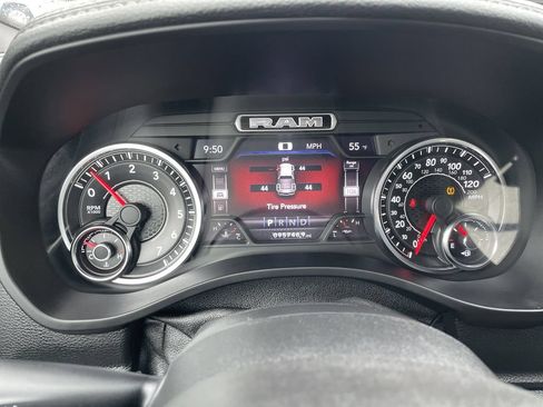 Used 2020 RAM 1500 Sport w/ Level 2 Equipment Goup w/2_L AWD/4WD image 17