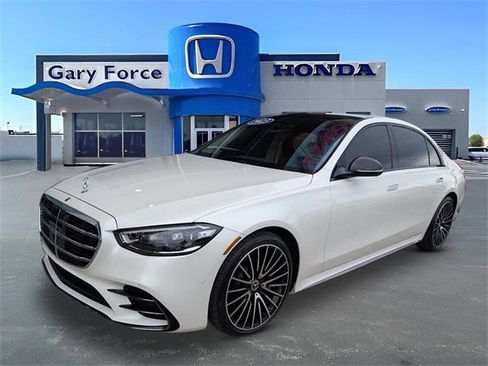 Used 2023 Mercedes-Benz S 500 4MATIC image 4