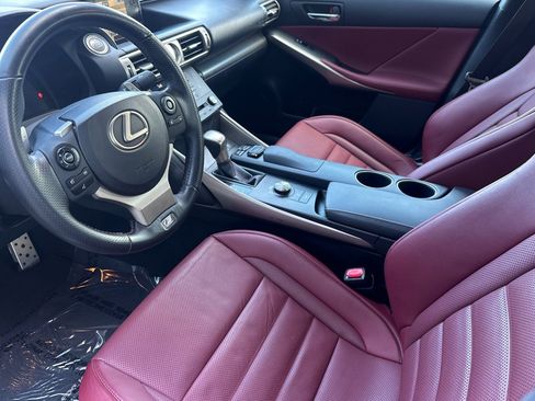 Used 2015 Lexus IS 250 image 11