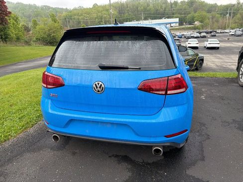 Used 2021 Volkswagen GTI SE FWD image 5