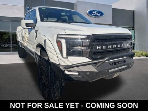 Used 2024 Ford F150 Lariat w/ Equipment Group 502A High image 1
