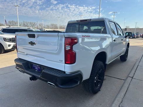 Used 2022 Chevrolet Silverado 1500 LT Trail Boss w/ LT Trail Boss Premium Package image 5