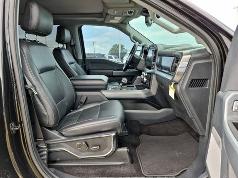 Used 2022 Ford F150 Lariat w/ Equipment Group 502A High AWD/4WD image 20