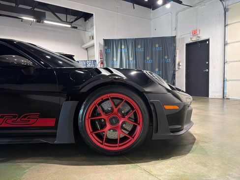Used 2025 Porsche 911 GT3 RS RWD image 12