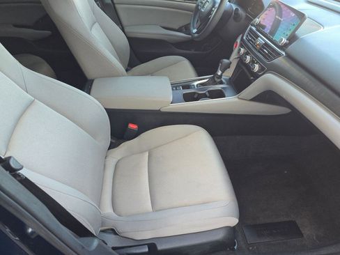 Used 2020 Honda Accord LX image 30