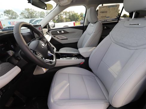 New 2026 Ford Explorer Platinum w/ LUX Leather Package image 2