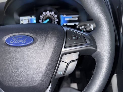 Certified 2024 Ford Edge SEL w/ Convenience Package image 28