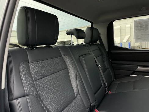 Used 2024 Toyota Tundra SR5 w/ SR5 Premium Package AWD/4WD image 36