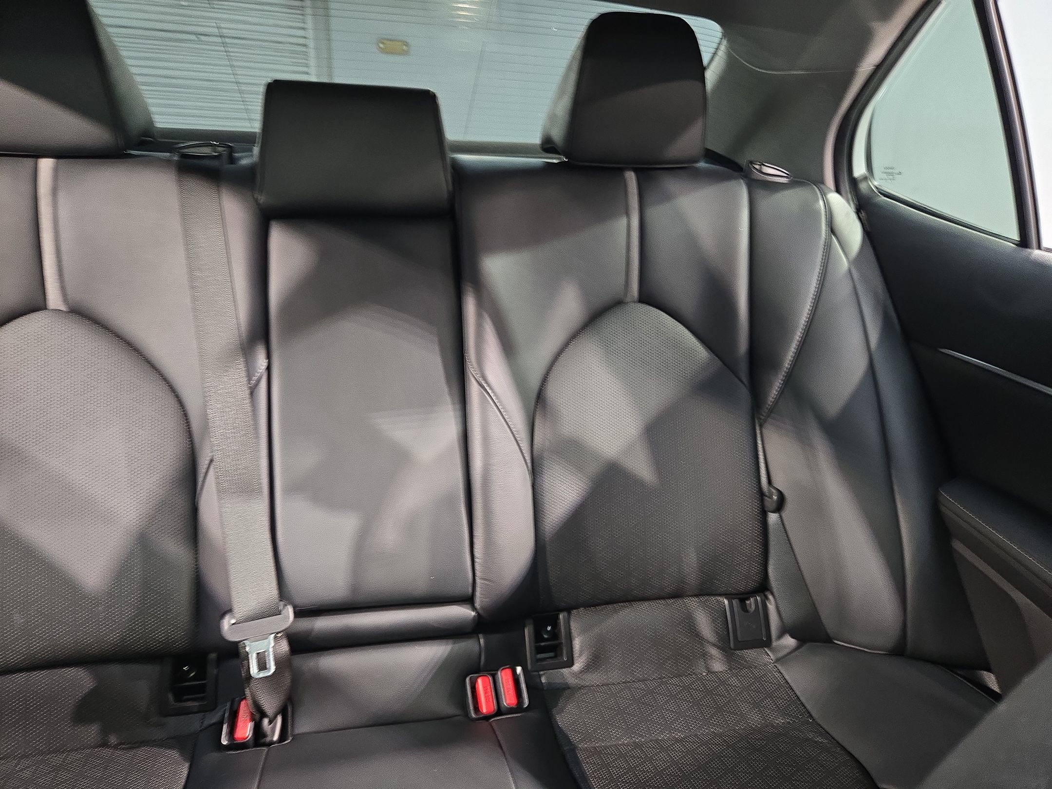 Used 2021 Toyota Camry XSE FWD image 14