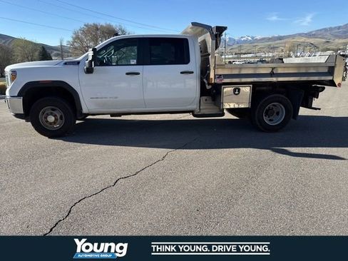 Used 2021 GMC Sierra 3500 4x4 Crew Cab w/ Convenience Package image 3