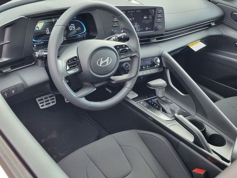 New 2026 Hyundai Elantra Sport FWD image 5