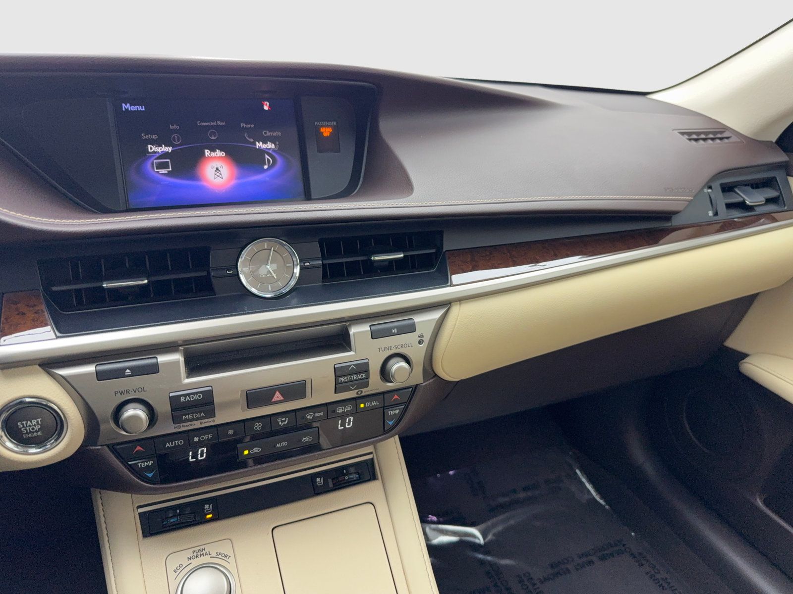 Used 2017 Lexus ES 350 w/ Premium Package FWD image 24