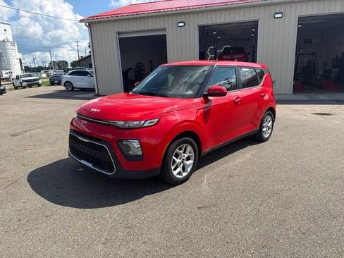 Used 2022 Kia Soul LX w/ Technology Package FWD image 7