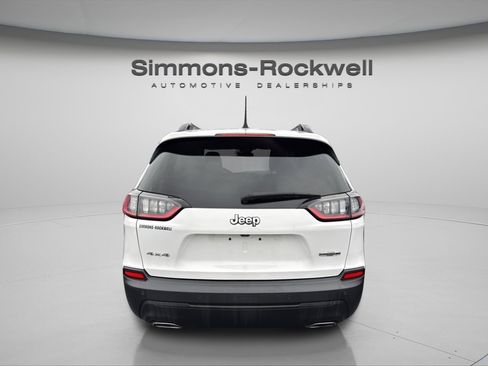 Used 2022 Jeep Cherokee Latitude Lux AWD/4WD image 3
